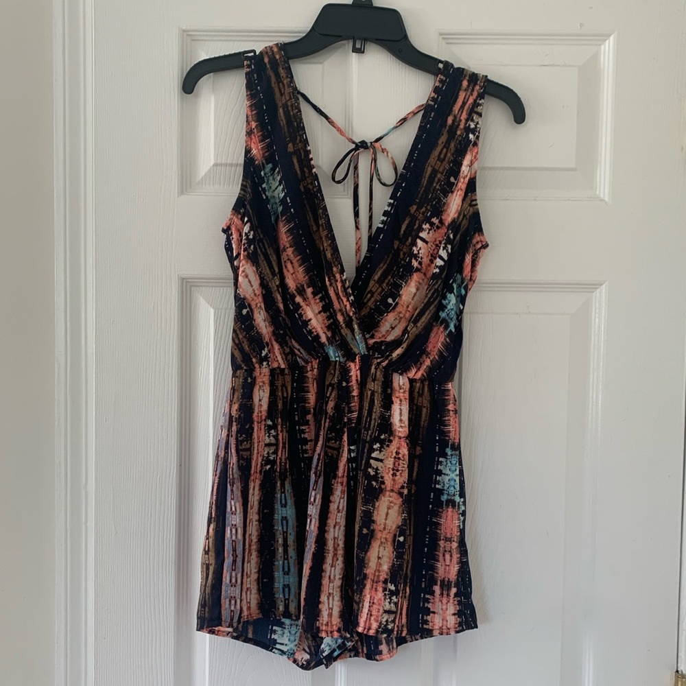 NWOT Mahina patterned romper